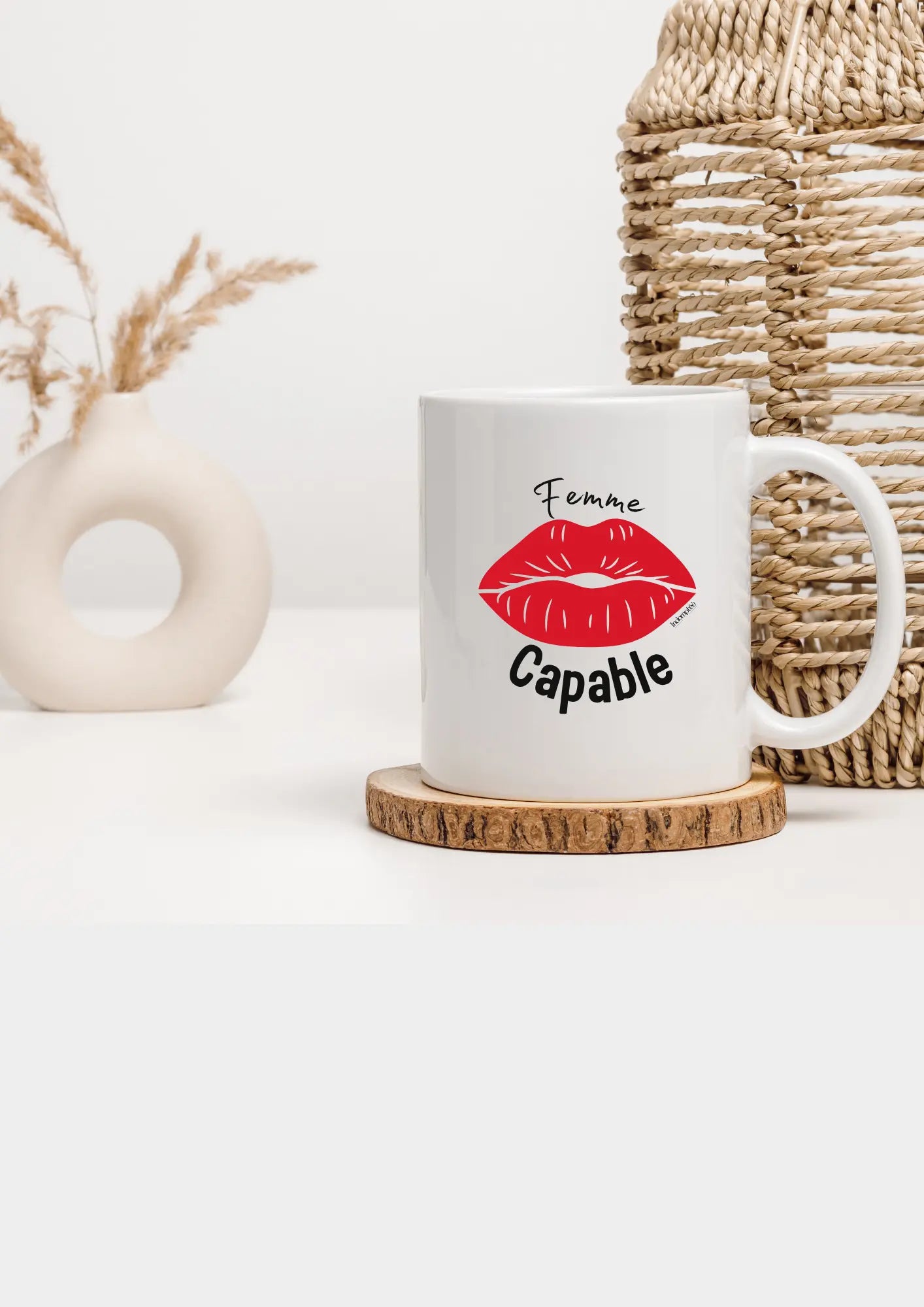 Mug blanc "Femme capable " rouge Indomptée